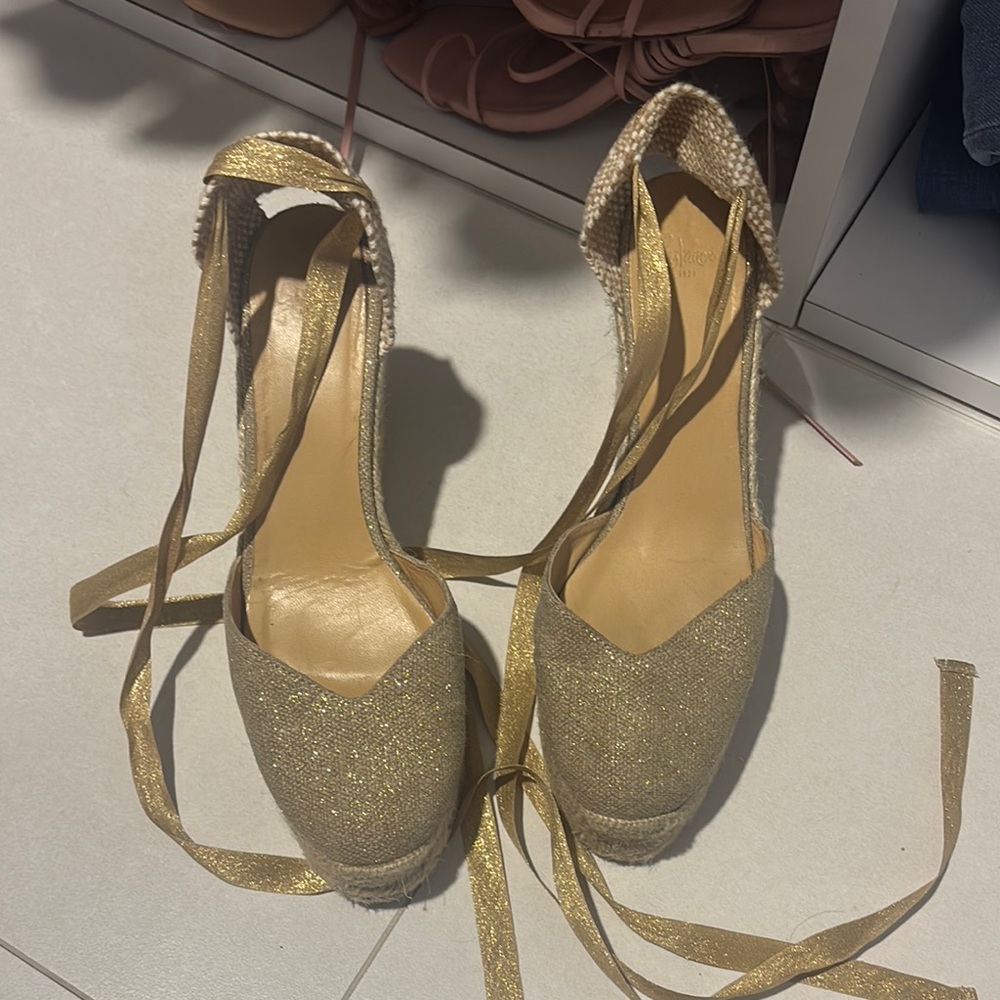 Castaner Gold Espadrilles Elegant and Comfortable